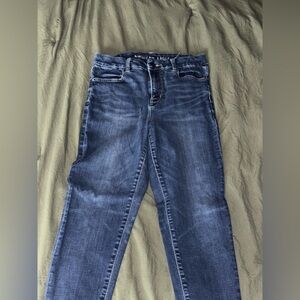 American eagle skinny jeans size 8